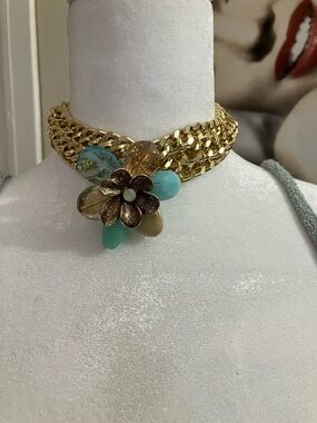 Gold Chain Choker Necklace with Turquoise & Amber Flower Pendant